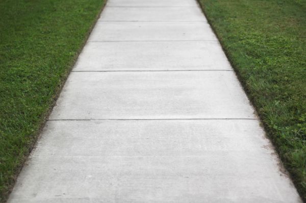 Cost of Concrete Walkway Replacement in Gaithersburg